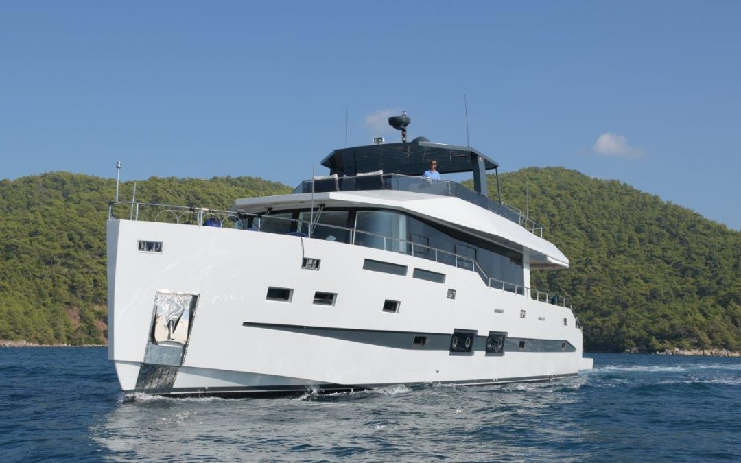 SES Custom Modern Trawler