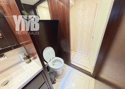 7.1 master cabin (5)