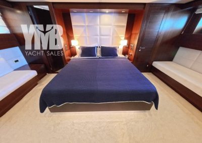 7.1 master cabin (6)