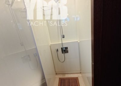 8 guest cabins (6)