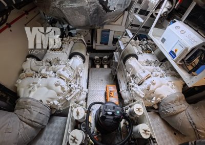 16 Engine room (1)