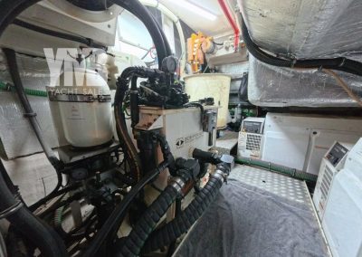 16 Engine room (3)