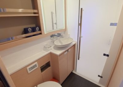 12 Guest cabin PS AFT (2)