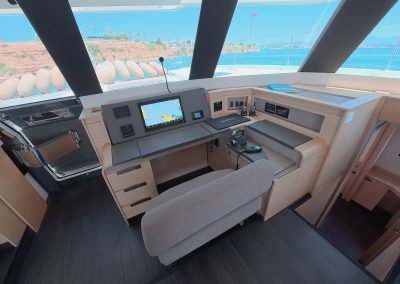 8 Saloon (5)