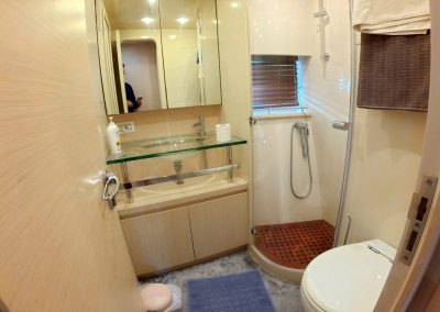 41_Guest_Cabin_Double_Ensuite